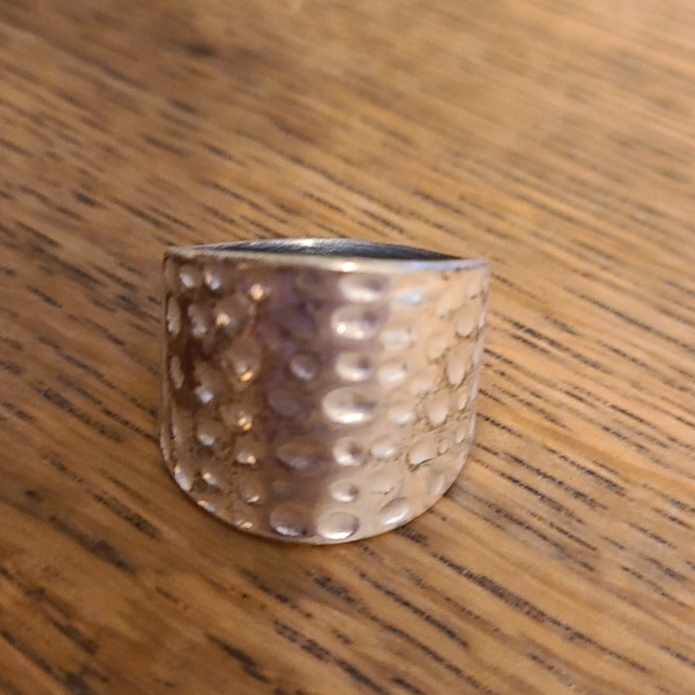 Various rings - Picture 4 of 5